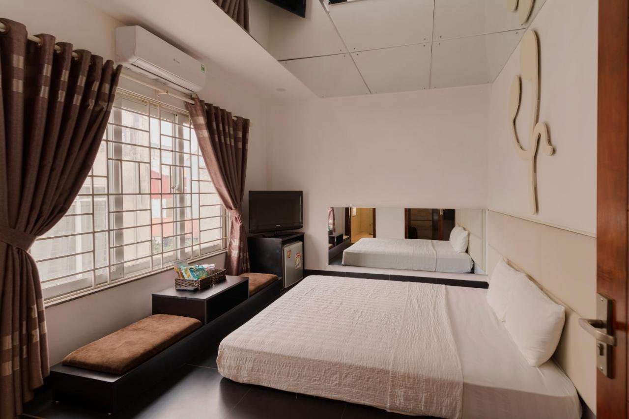 Blue Diamond Apartment Hotel Hanoi Buitenkant foto